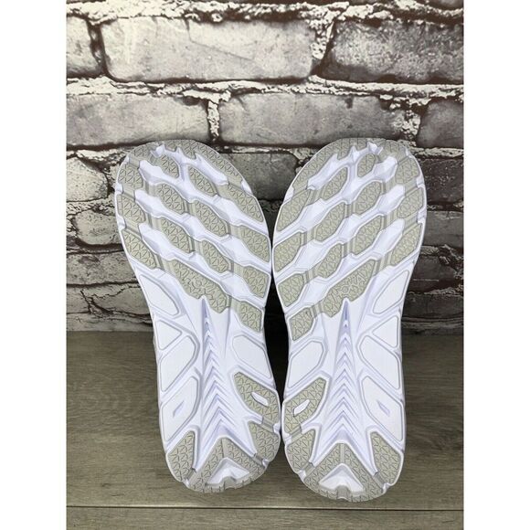 HOKA Project Clifton Blanc de Blanc Lunar White Mesh Center Zip Gym Women 40EU/9 - Picture 6 of 16